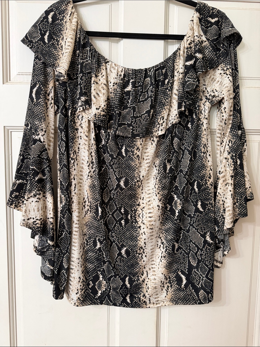 L&B Off-Shoulder Snake Print Ruffle Blouse - Black & Cream
